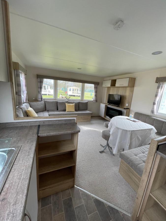Lakeland Haven Holiday Let Flookburgh Eksteriør billede